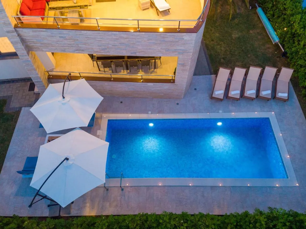 Villa Vila Zatona Sunset With Heated Swimming Pool Zaton
